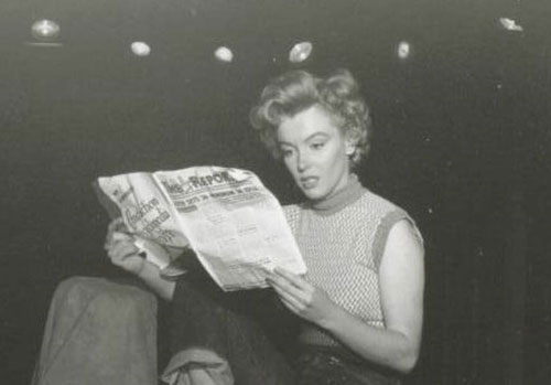 Marilyn-Monroe-Owned-Newspaper-Clippings-2