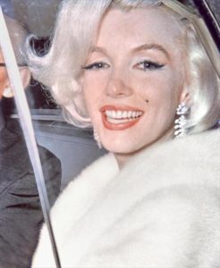 marilyn-monroe-collection-anna-strasberg-exclusive-interview-8