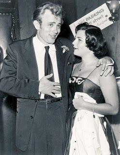 Daughter of Famed Hollywood Columnist Sidney Skolsky Passes