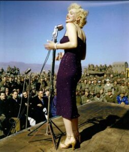 CD2tNhHWEAA4Ucz.jpg_large