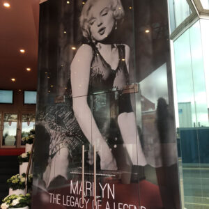 david-gainsborough-roberts-marilyn-monroe-juliens-auctions-some-like-it-hot-6