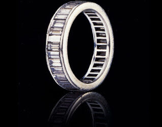 Marilyn Monroe Eternity Band will Sparkle at Auction Again
