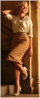 New Photo of Michelle Williams as Marilyn Monroe Released