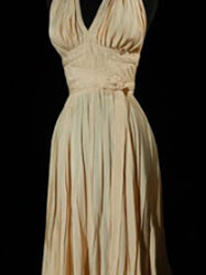 Debbie Reynolds Marilyn Monroe Costumes