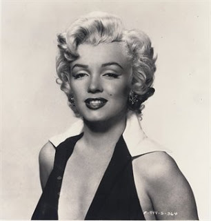 Original Monroe Image Sells at Auction